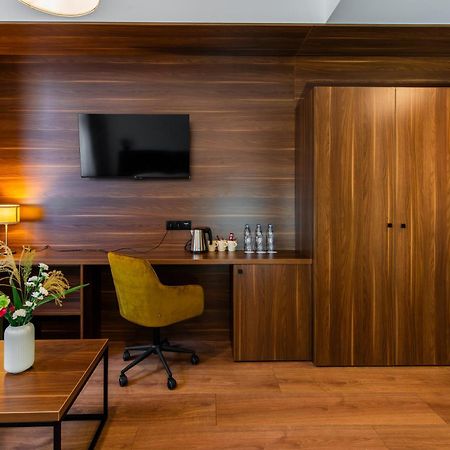 Hotel Victoria 올쿠시 외부 사진